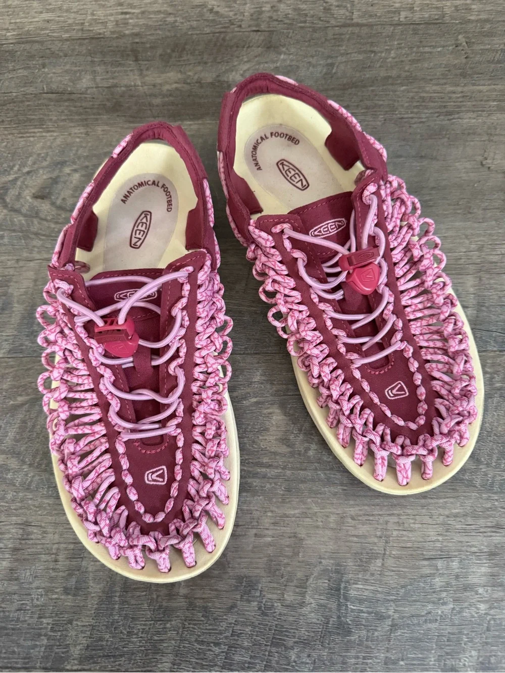 Keen Women's Two-Tone Pink Braided Slingback Sandals - Picture 2 of 4